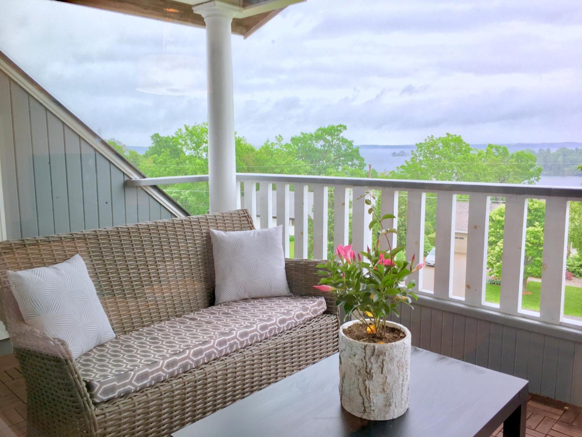 All Suites Whitney Manor Kingston Rum bild